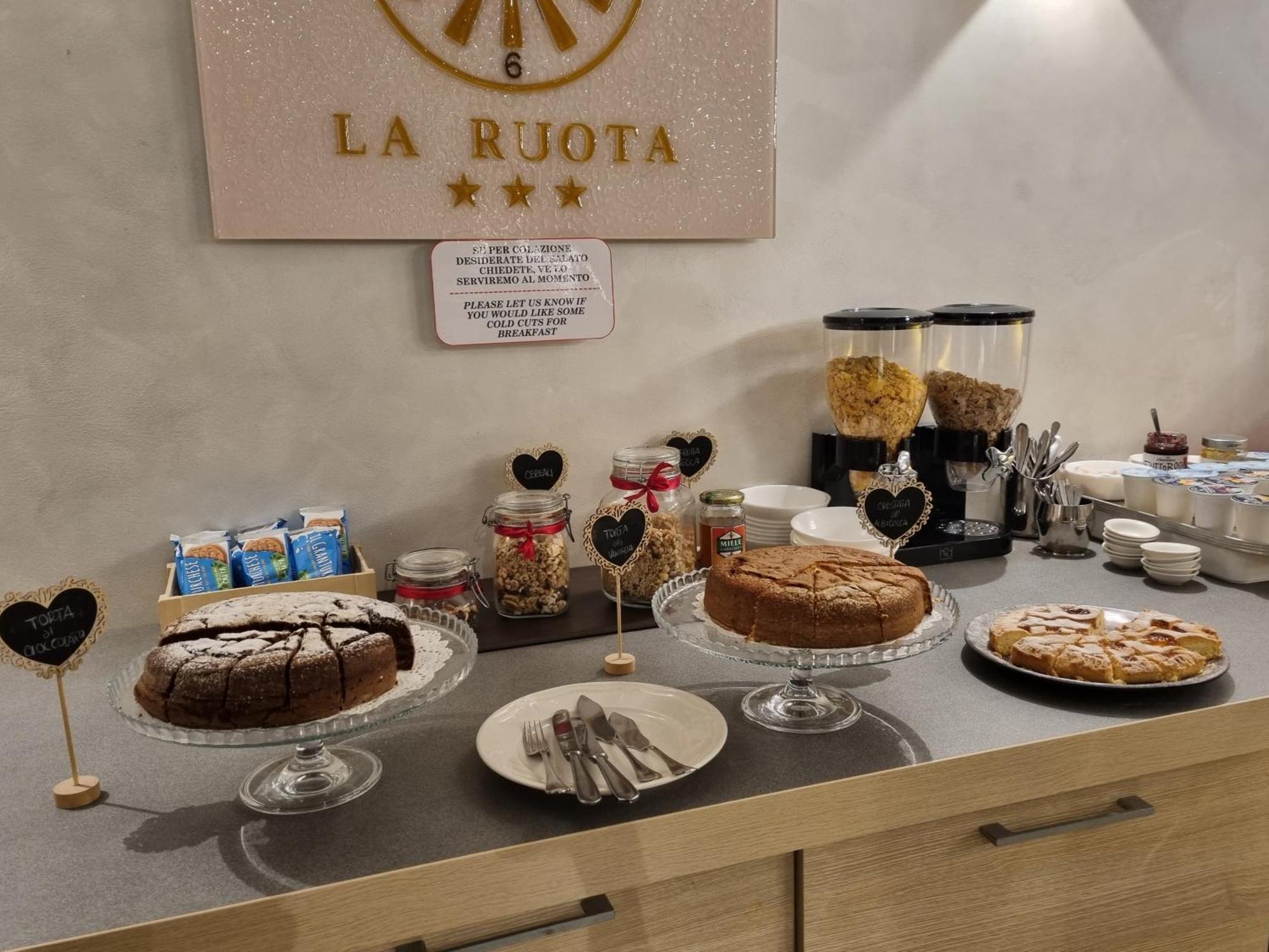 Hotel La Ruota à Morbegno Extérieur photo